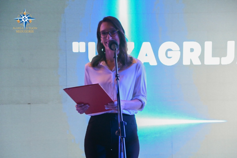U srcu Međugorja održan koncert “U zagrljaj Majci”