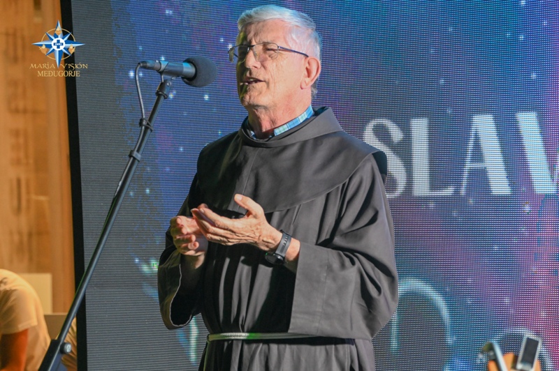 U srcu Međugorja održan koncert “U zagrljaj Majci”