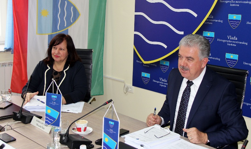 Usvojen okvirni proračun i usklađen topli obrok po dogovoru sa sindikatima