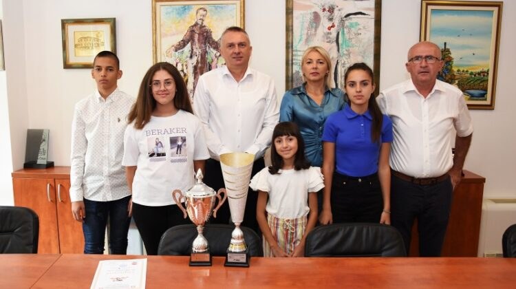 Načelnik Radišić upriličio prijam za mlade šahiste