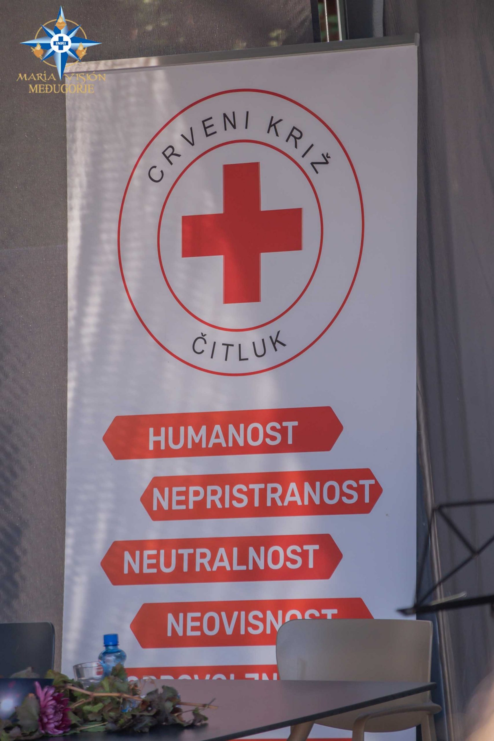 Održana Javna tribina sa svrhom osvještavanja lokalnog stanovništva i javnosti za pružanje pomoći izbjeglicama