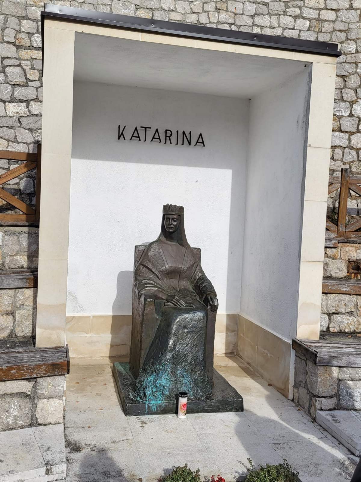 HKUD-a Brotnjo na XXIII. Smotri folklora “Dani Kraljice Katarine” Kraljeva Sutjeska