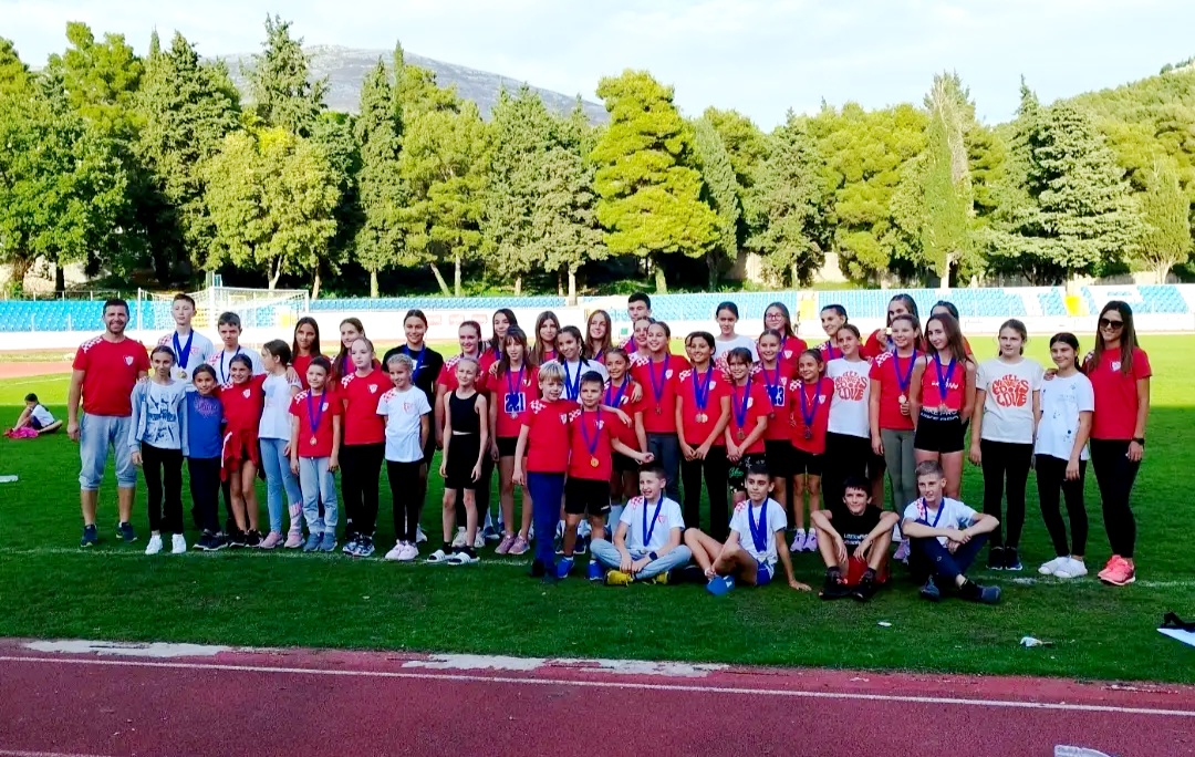 Mnoštvo novih medalja za AK Brotnjo u Atletskoj ligi Hercegovine