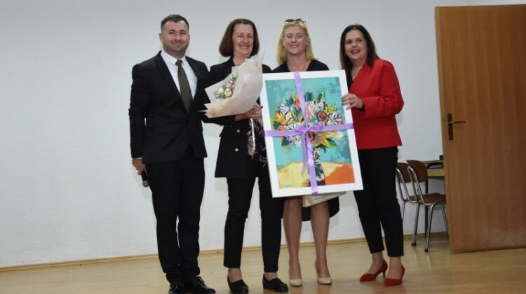 OŠ Čerin priredila lijepu priredbu za proslavu Dana škole