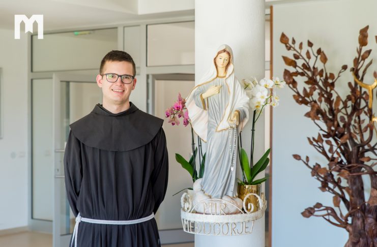 Fra Ivan Slišković: Zašto nedjeljom treba ići na misu?