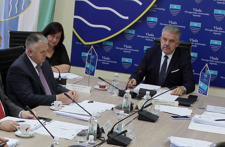 Vlada HNŽ: 3.475.000,00 KM poljoprivrednim proizvođačima, 4.210.000,00 KM braniteljskoj populaciji, utvrđene novčane naknade majkama-rodiljama