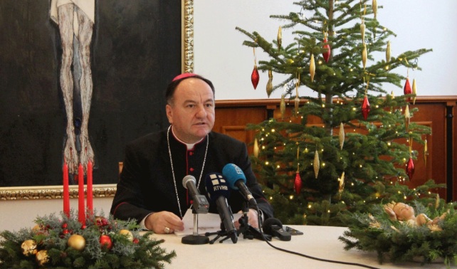 Božićna poruka biskupa Petra Palića