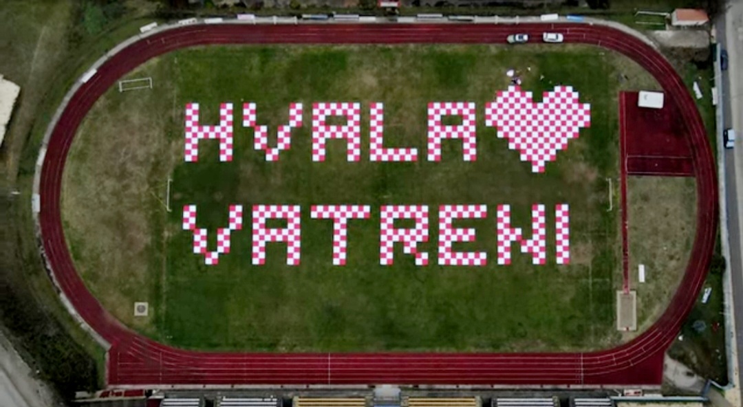 VIDEO Kakva poruka podrške za Vatrene stiže iz Brotnja! ❤️