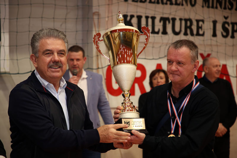 Herceg predao pokal pobjednicima tradicionalnoga Hvidrina turnira