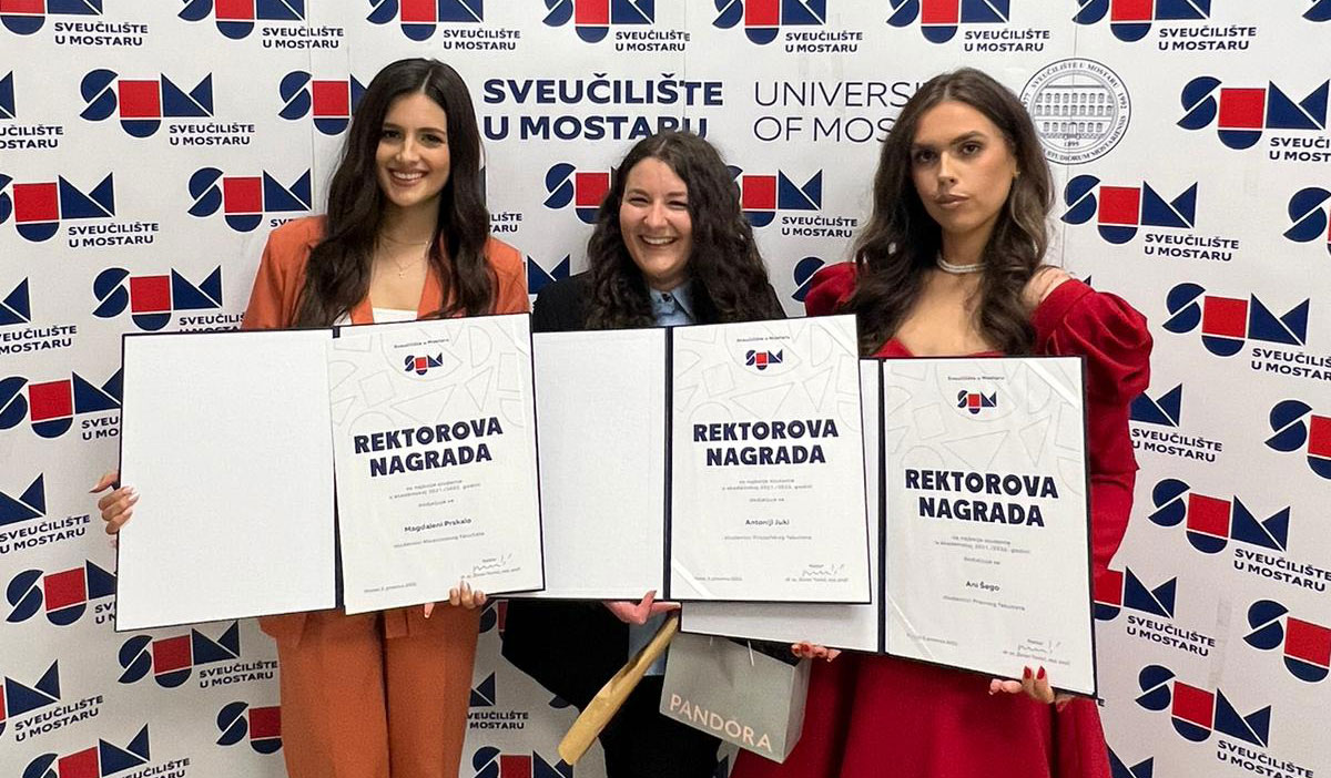 Broćanke Magdalena Prskalo, Antonija Juka i Ana Šego dobitnice Rektorove nagrade