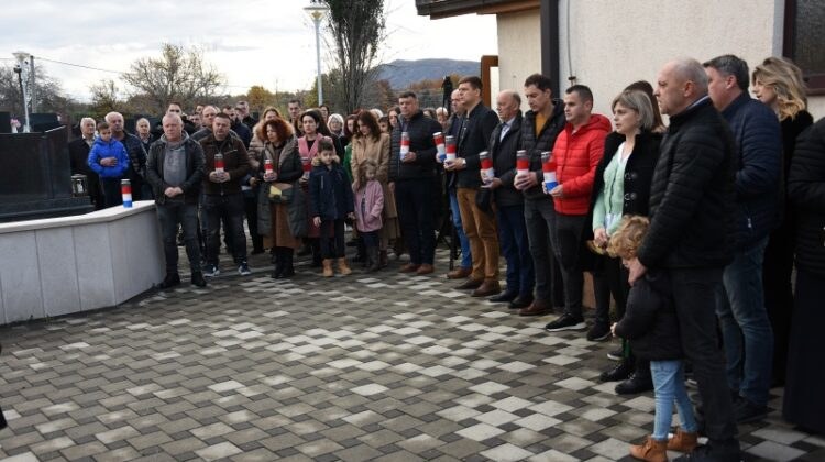 Odana počast poginulim braniteljima iz Vionice