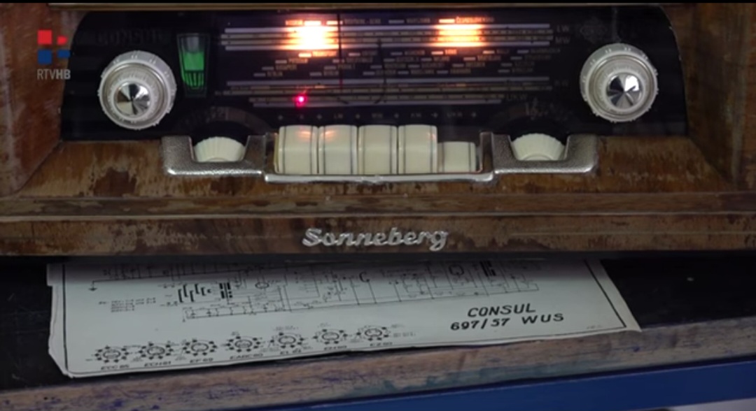 VIDEO Ovaj čovjek vraća život starim radio uređajima!