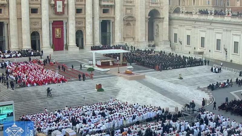 VIDEO Izravni prijenos mise zadušnice i ukopa Benedikta XVI.