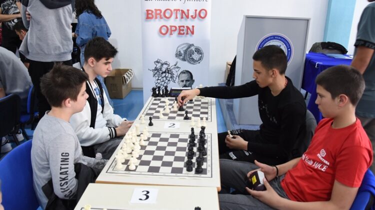 Odigran 5. međunarodni šahovski turnir za kadete i juniore „Brotnjo open“