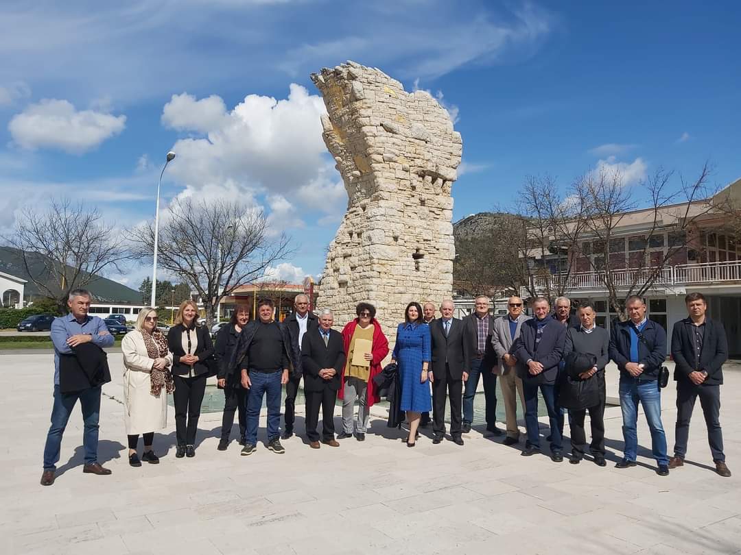 VIDEO: Hodočašće stopama uporno prešućivanih hrvatskih žrtava u četrdesetim godinama 20. stoljeća
