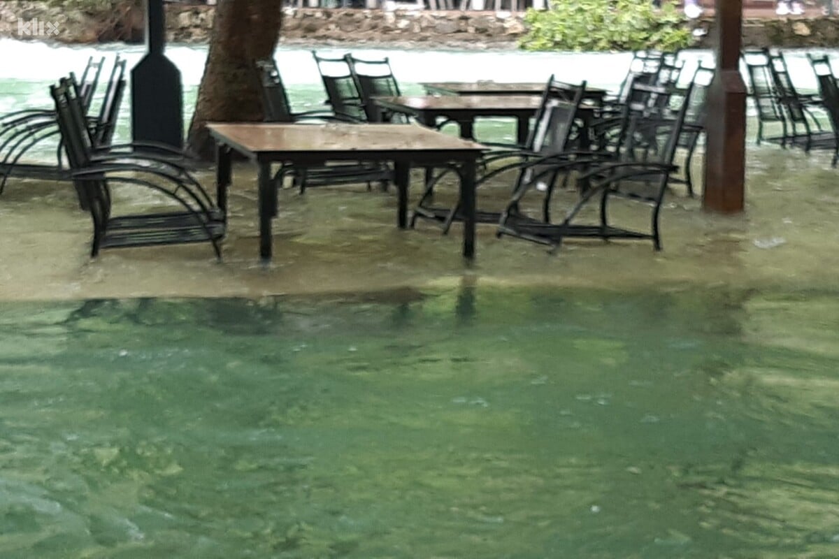 Vodostaj rijeka u porastu, očekuju se problemi s poplavama i odronima!