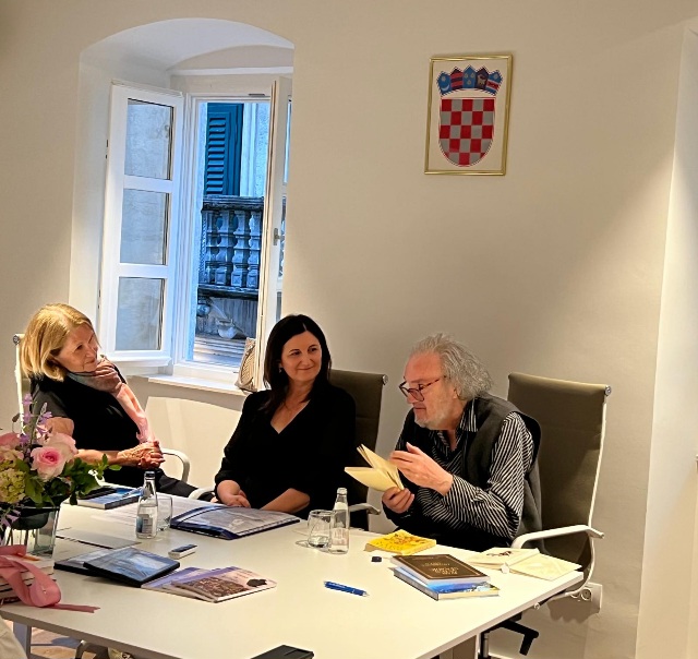 Održan peti međudržavni susret hrvatske književnosti u Boki Kotorskoj