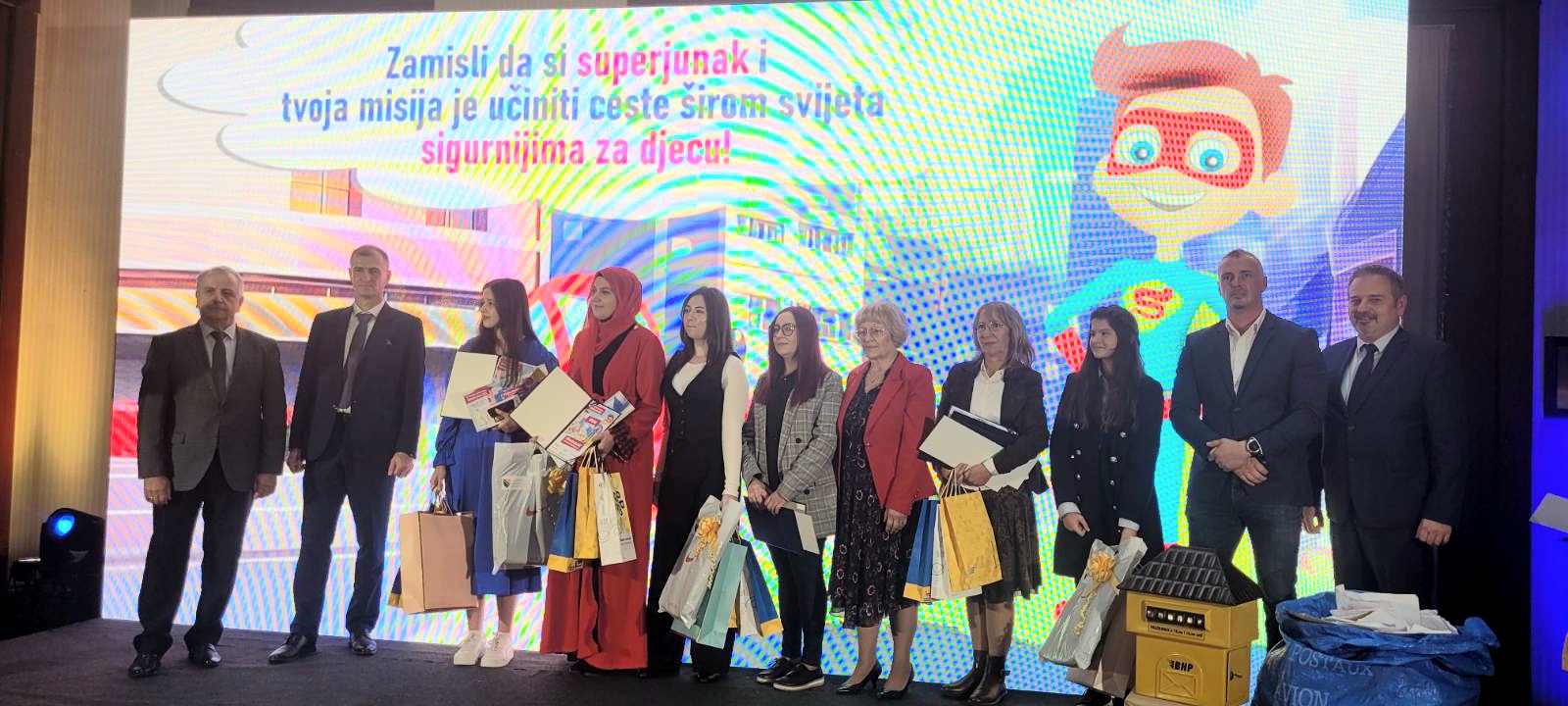 Uručene nagrade učenicima koji su napisali najljepša pisma u BiH