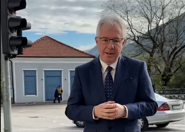 Američki veleposlanik iz Mrkonjić Grada: BiH je i srpska i hrvatska i muslimanska