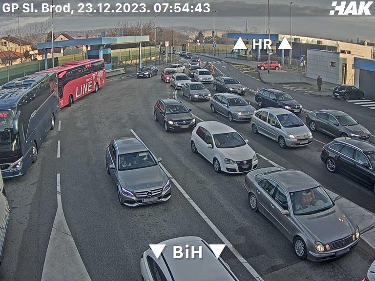 Dijapora za blagdane stiže u BiH, velike gužve na graničnim prijelazima