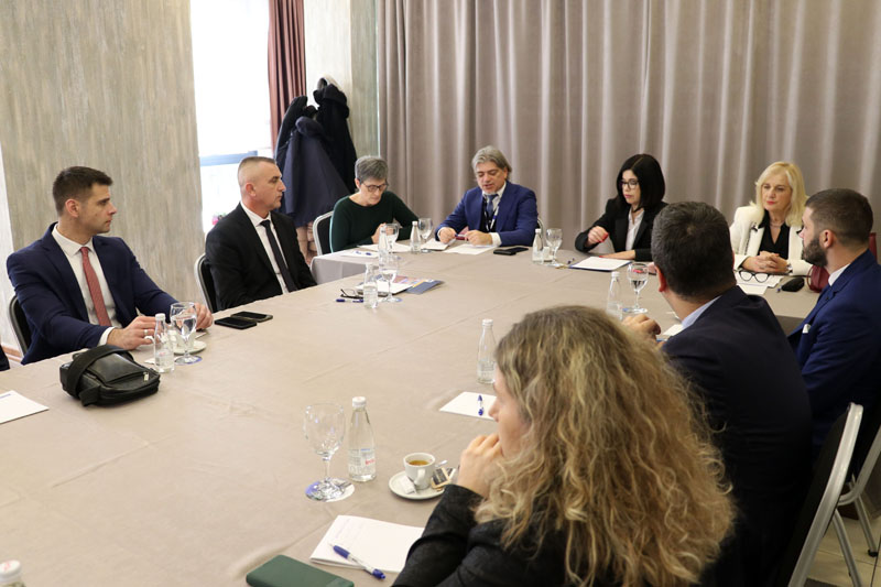 Ministri u Vladi HNŽ-a na skupu posvećenom prevenciji korupcije