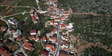 Od 1.4. do 1.11. jednosmjeran promet u dijelu ulice Kraljice Mira u Bijakovićima
