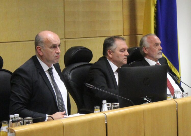 Dom naroda PF BiH u formi nacrta usvojio izmjene i dopune zakona o prodaji stanova na kojima postoji stanarsko pravo