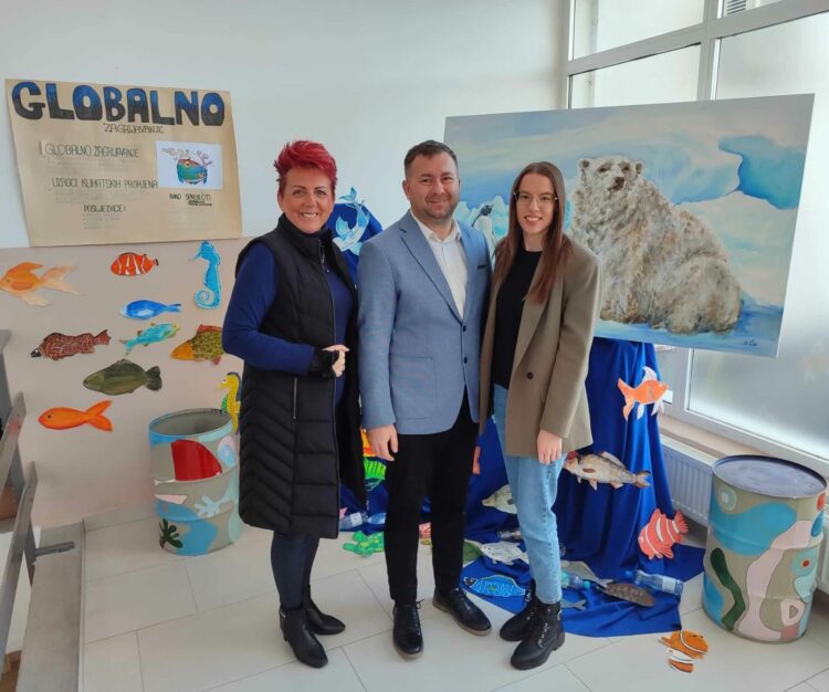 U Osnovnoj školi Čerin provodi se projekt Eko škole