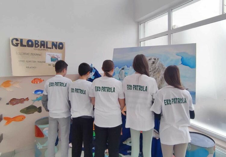 U Osnovnoj školi Čerin provodi se projekt Eko škole