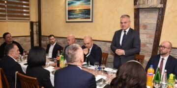 Međugorje: Politički predstavnici HDZ-a BiH HNŽ na radnom ručku s državnim tajnikom Zvonkom Milasom