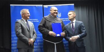 Potpora Hrvatima u BiH: Za uređenje krovišta Župnom uredu Čitluk dodijeljen iznos od 85.000 eura
