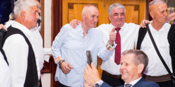 FOTO: Mate Bulić i Miroslav Škoro razgalili srca svih na broćanskoj večeri u Zagrebu
