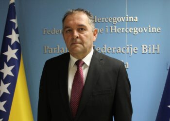 Martinović reagirao na pritiske na izaslanike