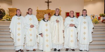 Dijamantni, zlatni i tri srebrna svećenička jubileja proslavljena na Humcu