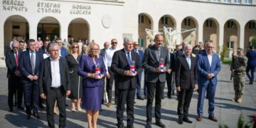 U Mostaru obilježena 31. obljetnice utemeljenja Hrvatske Republike Herceg-Bosne, visoko izaslanstvo predvodio dr. Čović