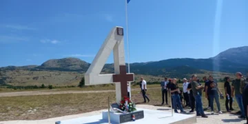 Spomenik 4. gardijskoj brigadi na Dinari