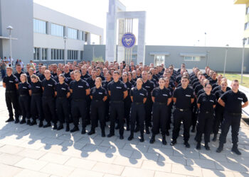 Prisegnulo 130 mladih policajaca MUP-a Hercegovačko-neretvanske županije