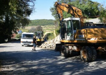 Na Sutivanu počeli radovi na izgradnji platoa