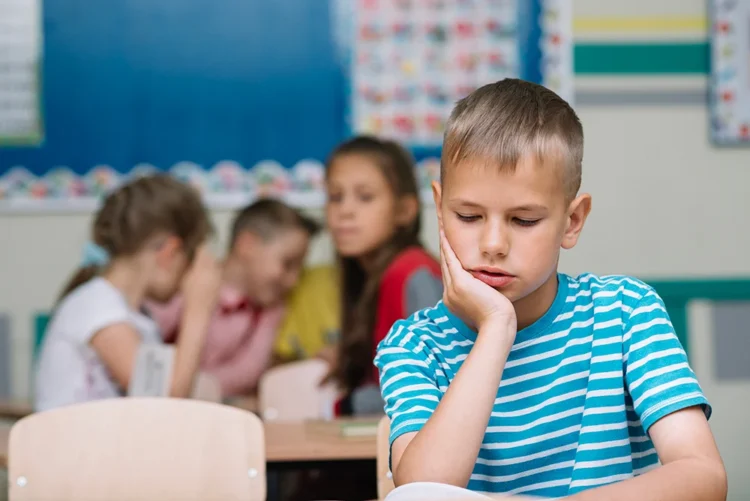 Psihologinja Andrea Tomić: Što učiniti kada se dijete teško uklapa u školski kolektiv?