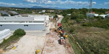 VIDEO: Dio Ulice Stjepana Radića zatvoren za promet zbog radova