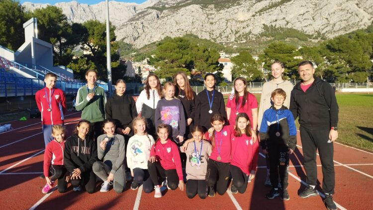 Članovi Atletskog kluba Brotnjo uspješni u Makarskoj