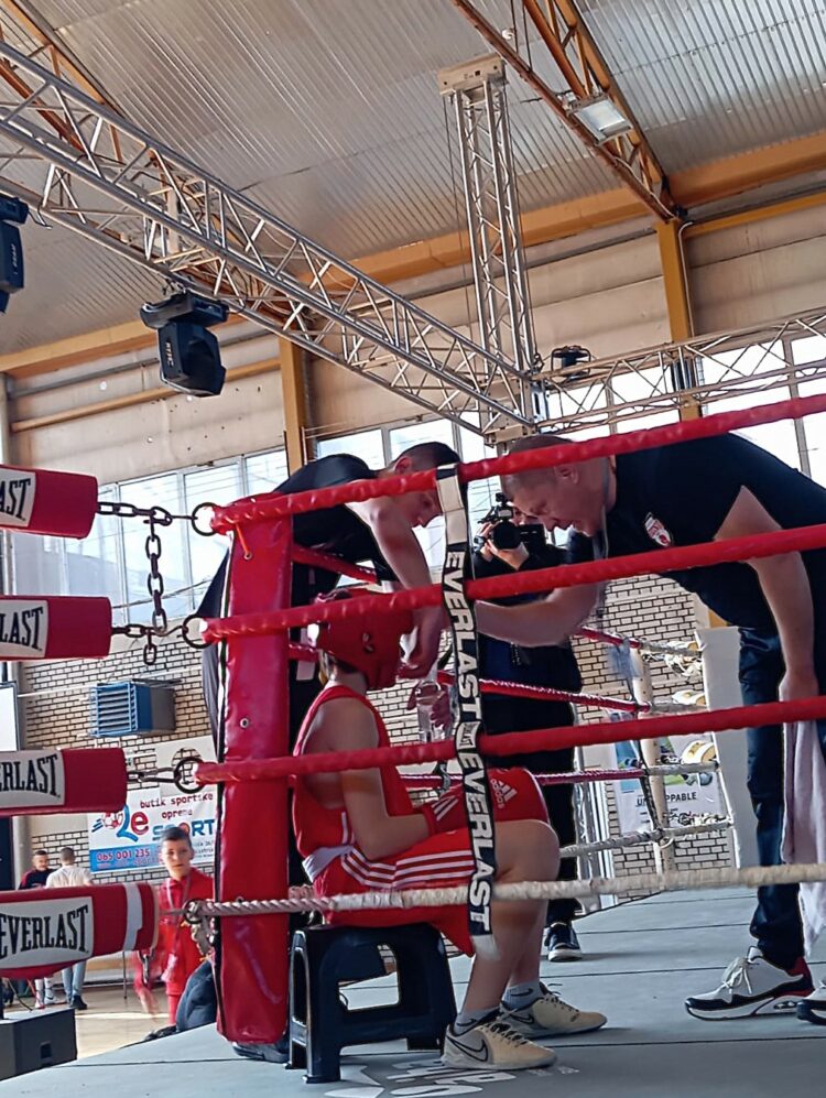 Zlato i dva srebra za Brotnjo na Državnom prvenstvu u boksu