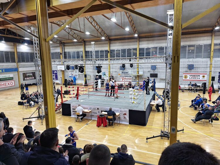 Zlato i dva srebra za Brotnjo na Državnom prvenstvu u boksu