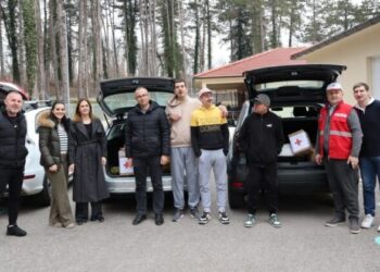 Ogranak Matice hrvatske Čitluk donirao knjige, a Crveni križ Čitluk potrepštine Udruzi Susret