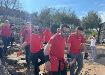 Završena akcija spašavanja na Križevcu: Ženska osoba bez svijesti prebačena u bolnicu