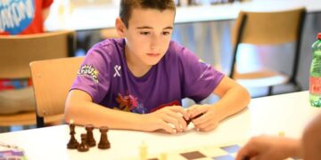 Mladi šahist iz Čitluka, Ivan Ćorić, osvojio zlatnu medalju na prvenstvu Šahovskog saveza Herceg-Bosne