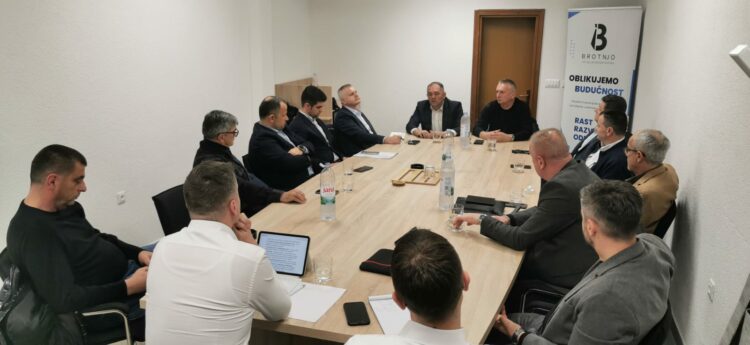 Sastanak Udruge gospodarstvenika Brotnjo s političkim dužnosnicima: Konkretni koraci za razvoj gospodarstva u Čitluku