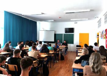 Srednja škola dr. fra Slavka Barbarića: Održana edukacija “Sigurnost je izbor”