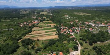 Najava: Misa za žrtve Bleiburga i Križnog puta na brdu Ćasak u Blizancima