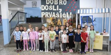 Osnovna škola fra Didaka Buntića ugostila buduće prvašiće